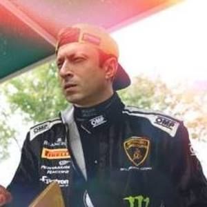 Meet your Posher, James